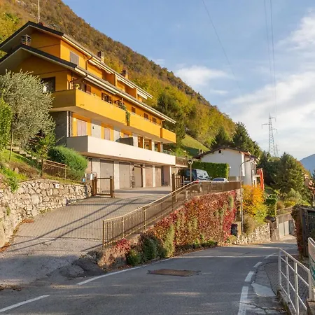 Casa Sofie E Charlotte Lägenhet Varenna