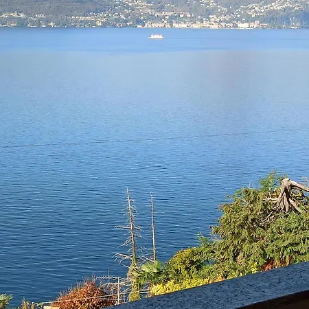 Casa Sofie E Charlotte Lägenhet Varenna