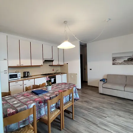 Casa Sofie E Charlotte شقة فارينا